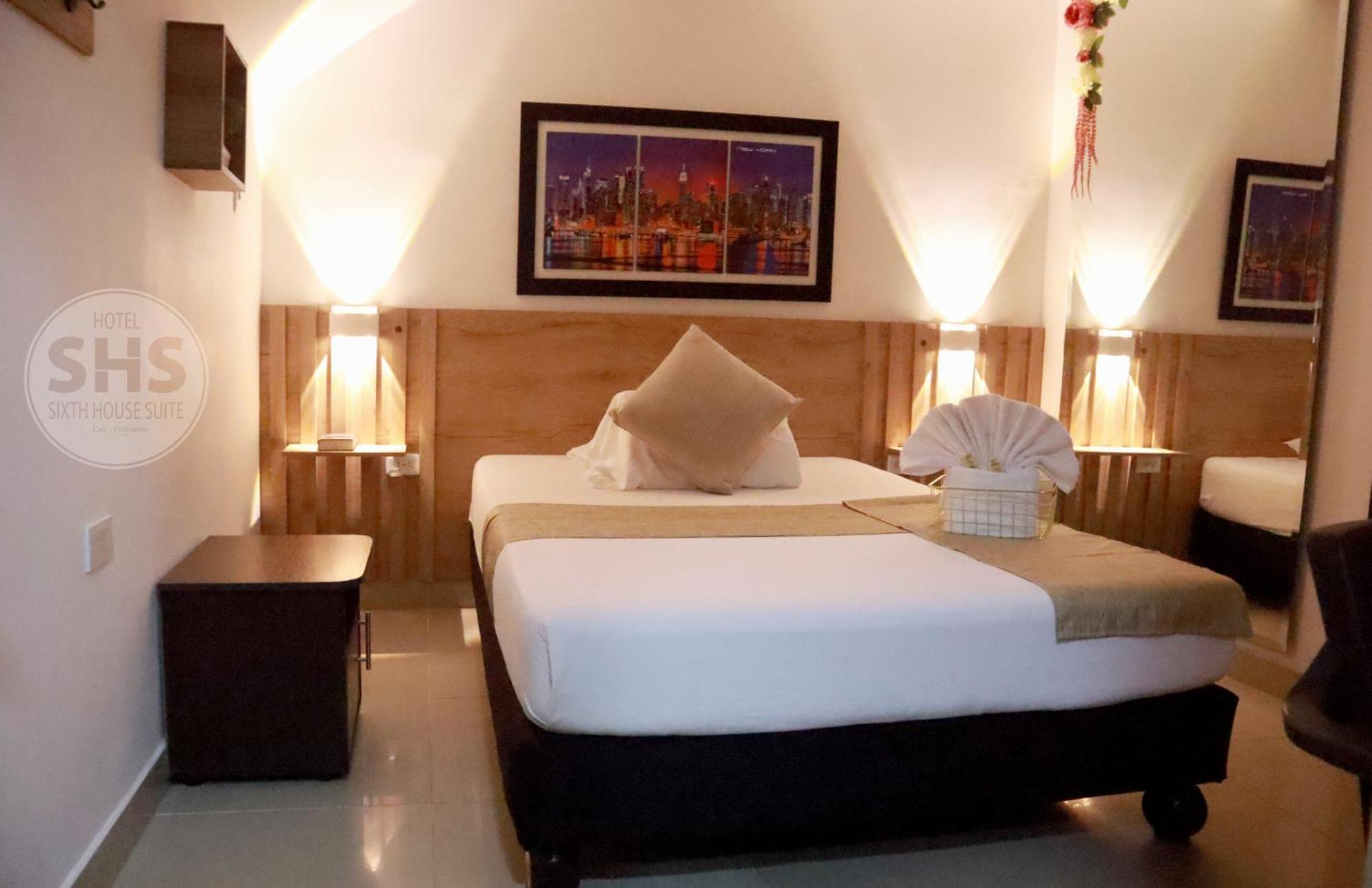 Sixth House Hotel